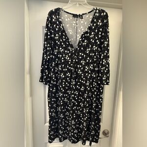 Mercer & Madison Black Floral Dress